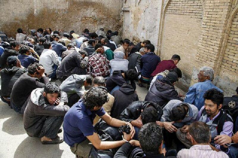 ۳۰۰ معتاد متجاهر در البرز جمع آوری شدند