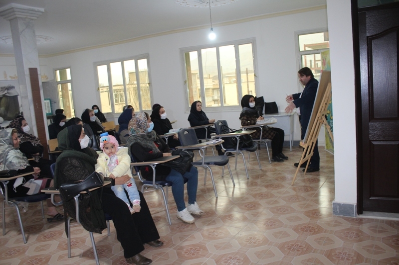 کارگاه آموزشی در راستای طرح توانمند سازی مناطق حاشیه در نایسر