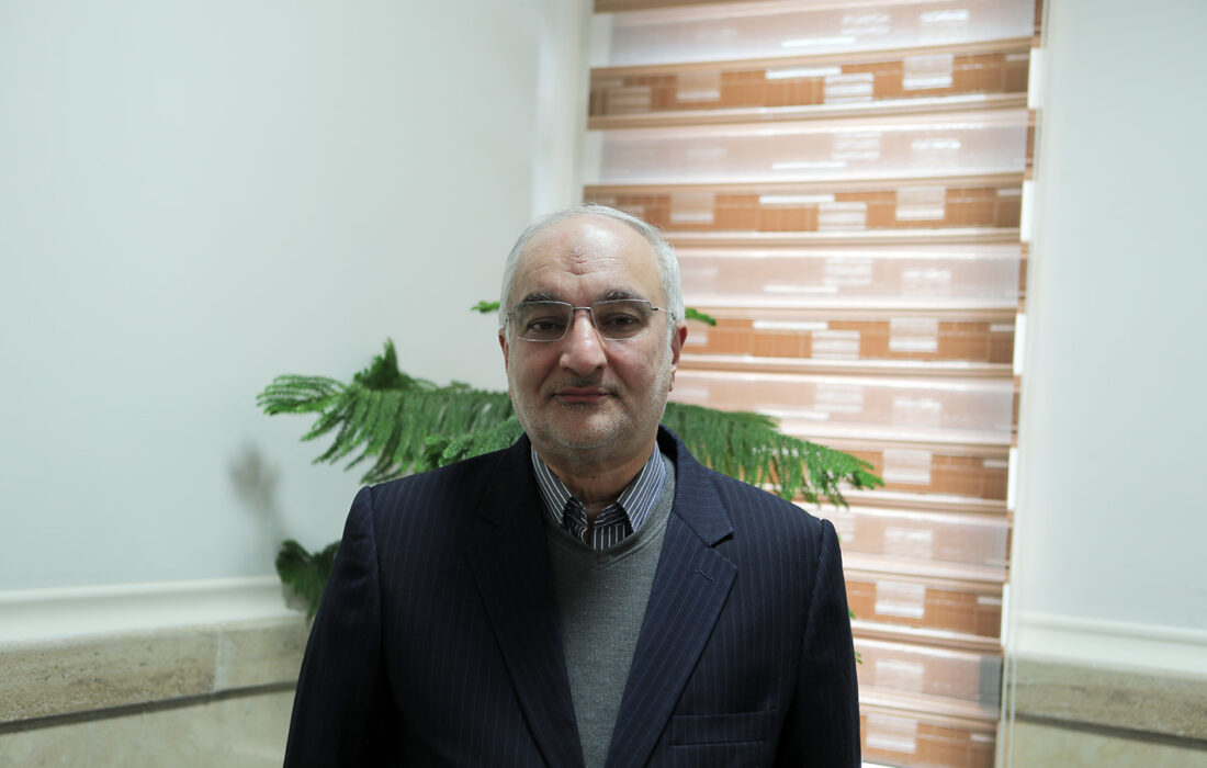 تربیت سگ‌های موادیاب در ایران/ تحریم ایران توسط اروپاییها حتی برای مبارزه با مواد مخدر!