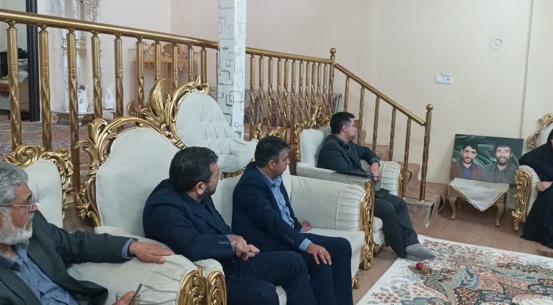 تجلیل از خانواده معظم شهید و جانباز مبارزه با مواد مخدر استان خراسان رضوی