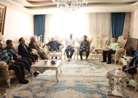 دیدار با خانواده شهید مبارزه با مواد مخدر در ارومیه