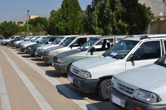 خودرو‌های توقیفی در پارکینگ شورای هماهنگی مبارزه با مواد مخدر لرستان تعیین تکلیف شود