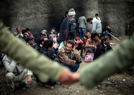 ضرورت نگاه چندبعدی به مسائل اجتماعی