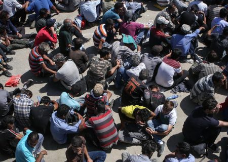 کشف ۵ کیلوگرم مواد مخدر در بهارستان؛ ۱۶۵خرده فروش دستگیر شدند