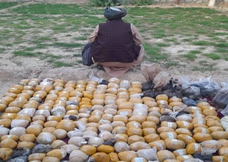 کشف محموله‌های مواد مخدر در استان‌های مرزی افغانستان با ایران