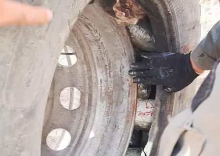 کشف بیش از ۴۴ کیلو گرم مواد مخدر صنعتی توسط مرزبانان هنگ تایباد 