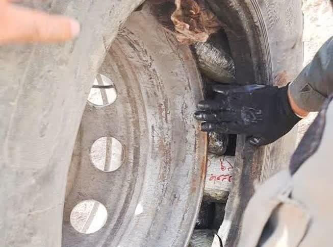 کشف بیش از ۴۴ کیلو گرم مواد مخدر صنعتی توسط مرزبانان هنگ تایباد 