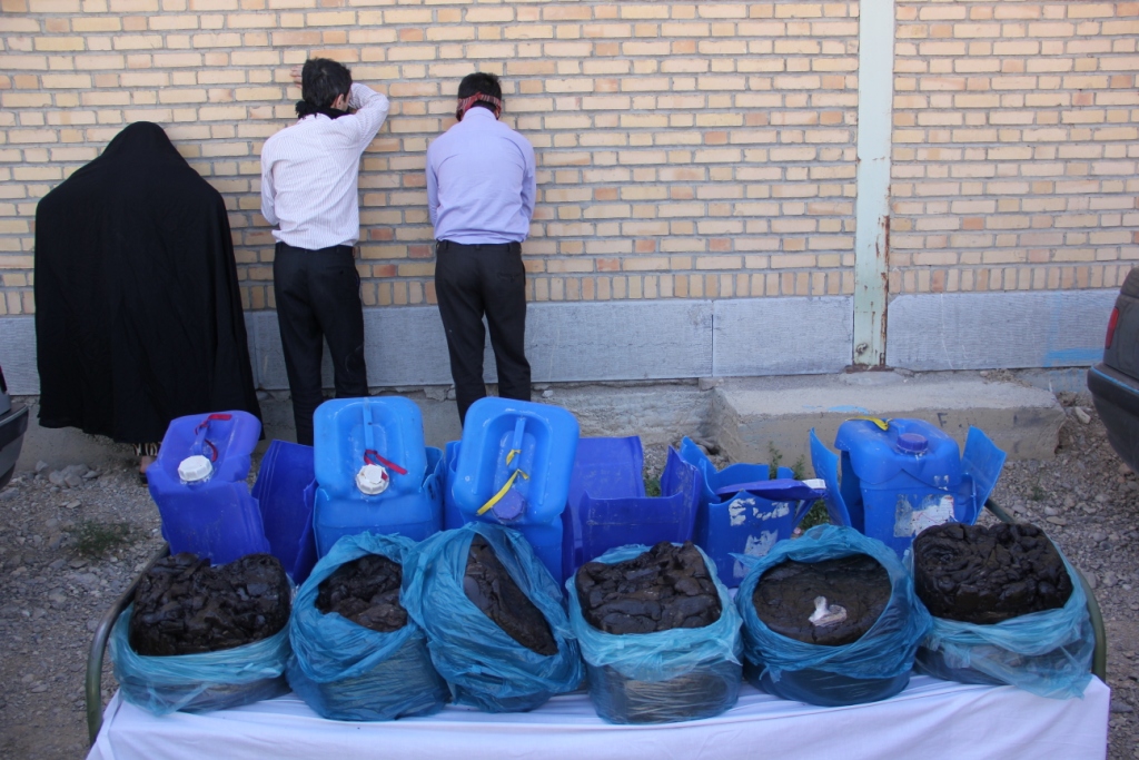 انهدام باند خانوادگی مواد مخدر و کشف ۱۰ کیلوگرم تریاک در شهرقدس
