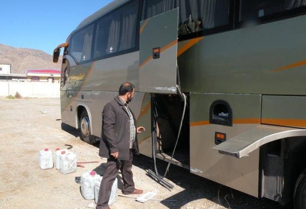 کشف مواد افیونی جاساز در اتوبوس مسافربری