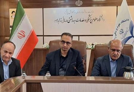 تمرکز اصلی در درمان معتادان باید بر خدمات روانشناسی باشد نه توزیع دارو