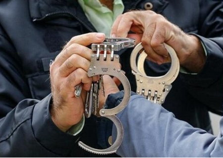 عملیات مشترک پلیس چهارمحال و کهگیلویه؛ توقیف خودرو حامل مواد مخدر