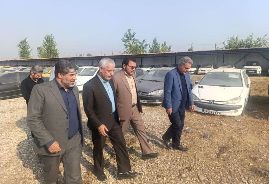 بازدید معاون دادستان کل کشور از پارکینگ خودروهای توقیفی شورای هماهنگی مبارزه با مواد مخدر مازندران