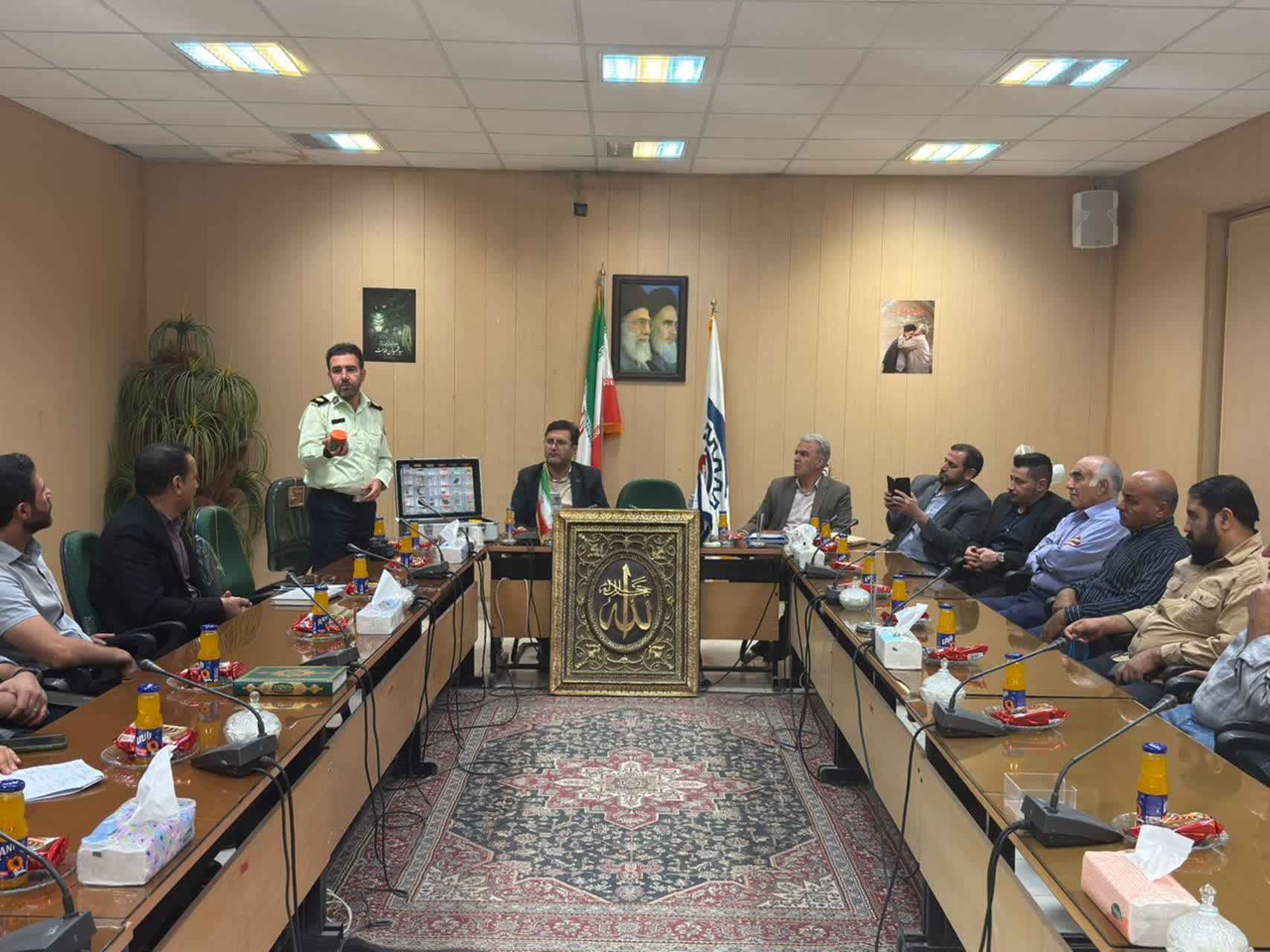 سوداگران با ترفندهای تبلیغاتی به دنبال عادی سازی مصرف مواد مخدر هستند
