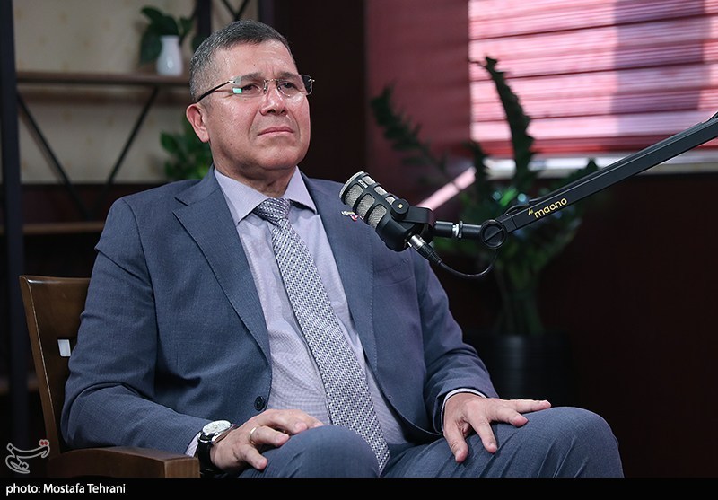 بهانه مقابله با مواد مخدر دروغ است؛ ونزوئلا اصلا مسیر انتقال مواد نیست