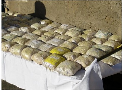 کشف ۵۵ بسته هروئین از معده مسافر خارجی