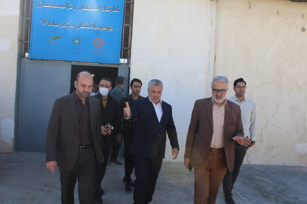 سرپرست فرمانداری کرمانشاه: ارتقای مراکز نگهداری معتادان و متکدیان در اولویت است