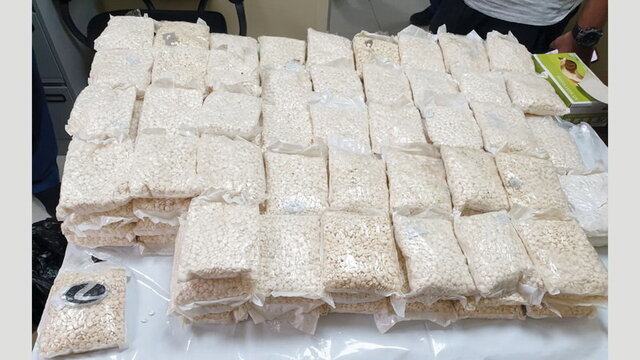 کشف بیش از ۲۰۰ هزار قرص روان‌گردان در شهرستان قدس؛ ۷ نفر بازداشت شدند