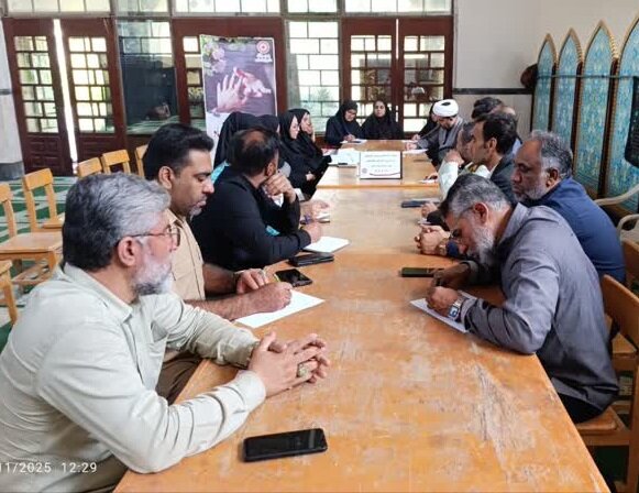 برگزاری جلسه کمیته فرهنگی و پیشگیری مبارزه با مواد مخدر در محله آیت‌الله غفاری بندرعباس