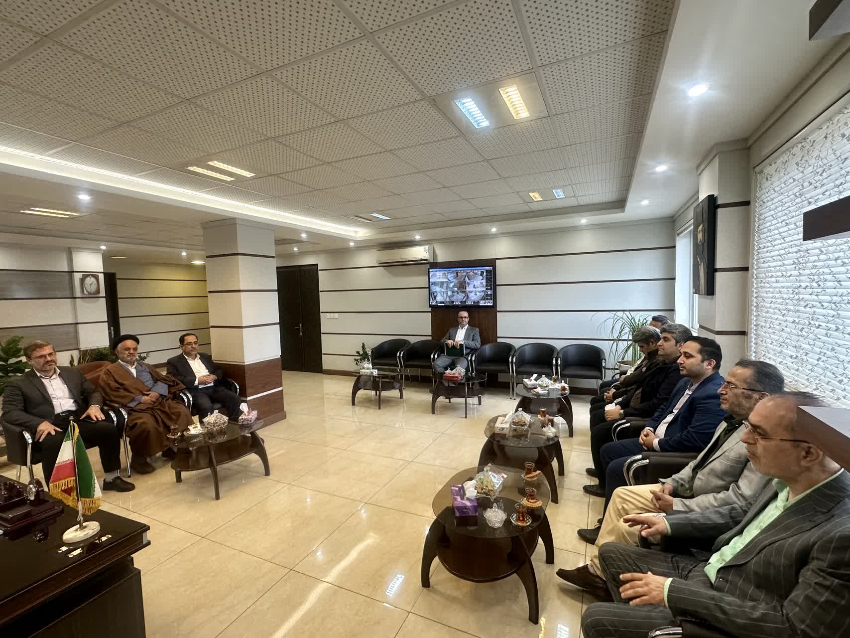 اباذری: حمایت دستگاه قضایی نقش تعیینکنندهای در پیشبرد برنامههای مبارزه با موادمخدر دارد