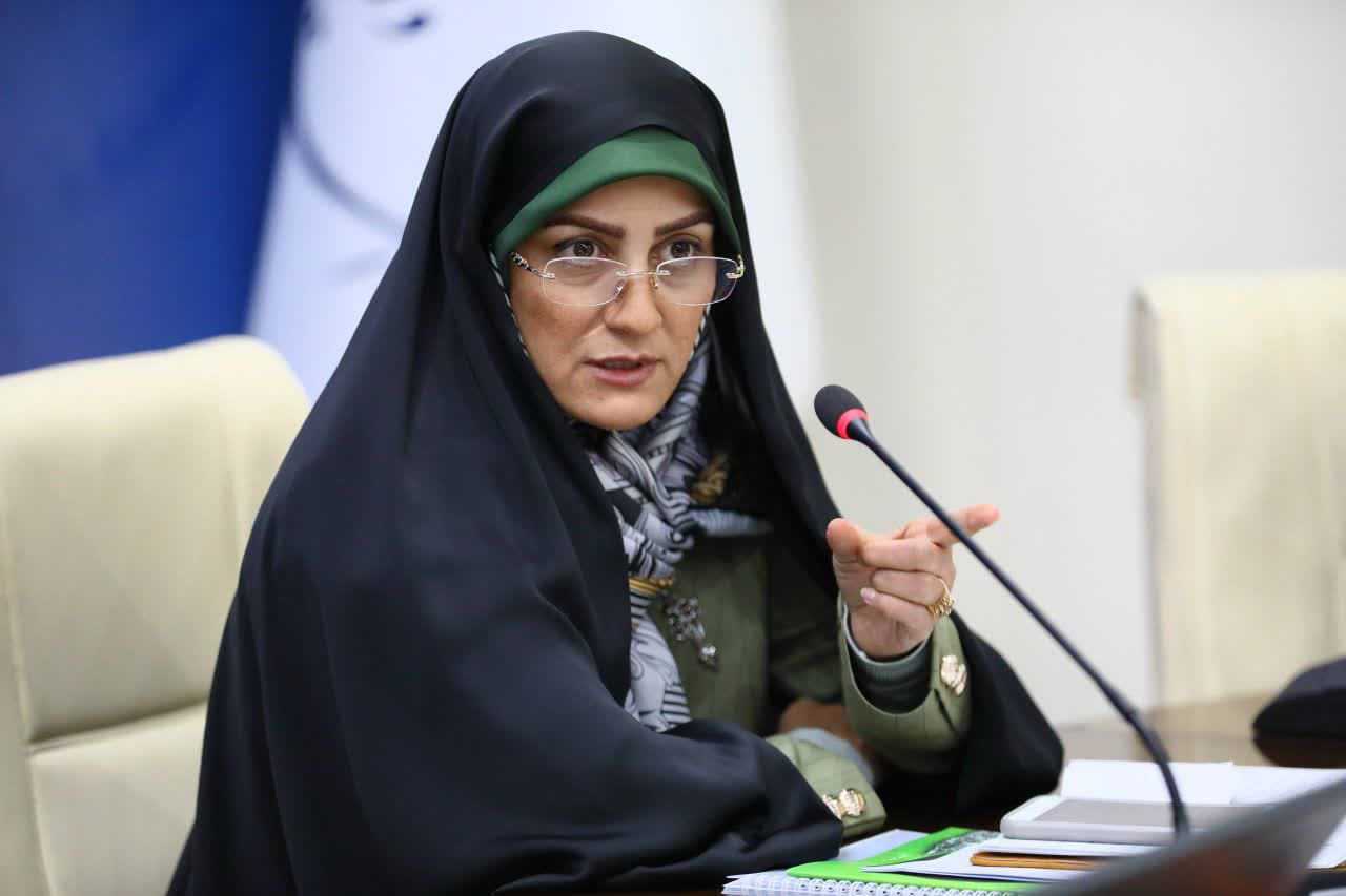 والدین غالباً نسبت به تغییرات روحی و روانی فرزندانشان بیتوجهند/ برخورد نرم با دانشآموز منجر به درامان ماندن آنها از آسیبهای اجتماعی میشود