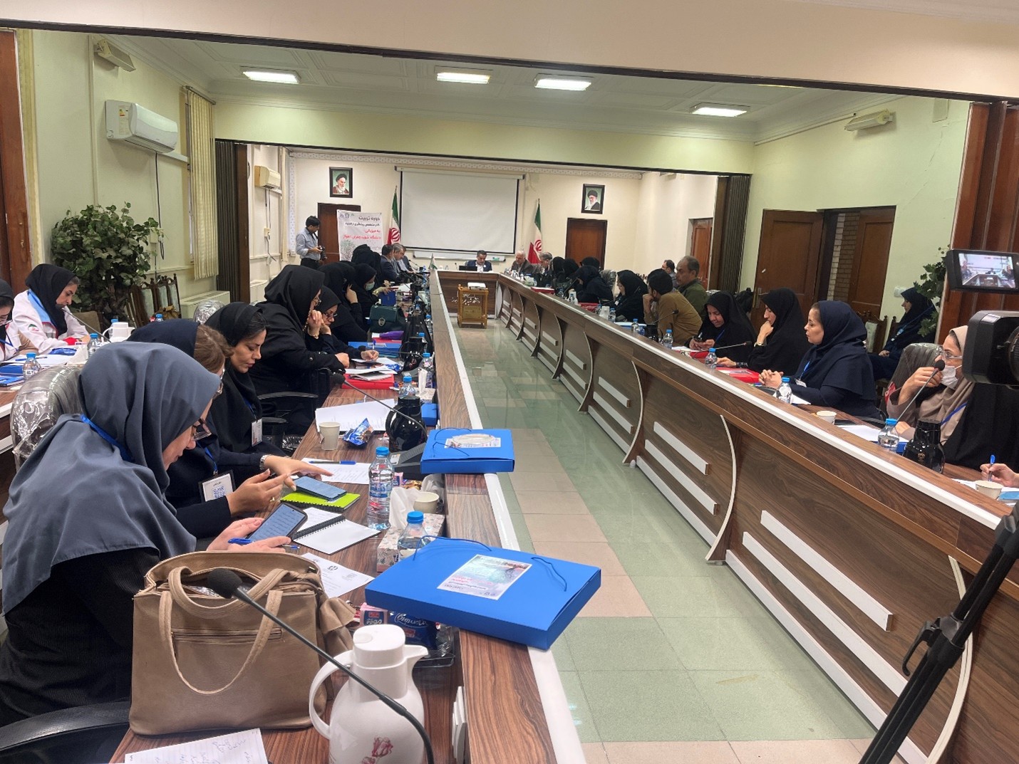 پایان دوره تربیت کادر متخصص پیشگیری از اعتیاد در دانشگاه شهید چمران اهواز