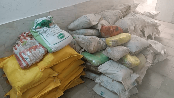 ناکامی سوداگران مرگ در انتقال ۷۶۲ کیلوگرم مواد مخدر در نی‌ریز