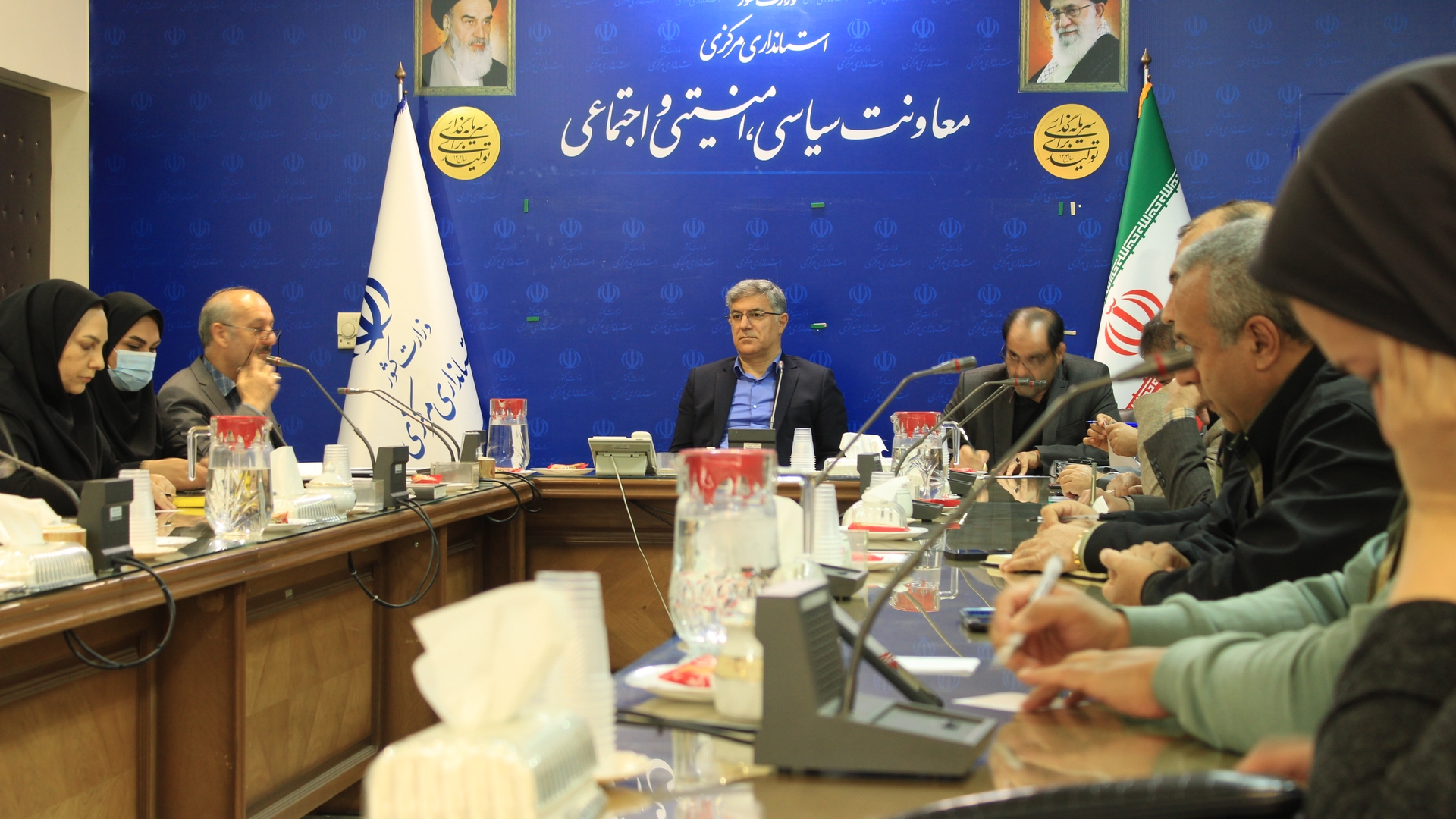 برگزاری جلسه کمیته درمان و نظارت بر عرضه مواد مخدر درباره کمبود داروی اپیوم