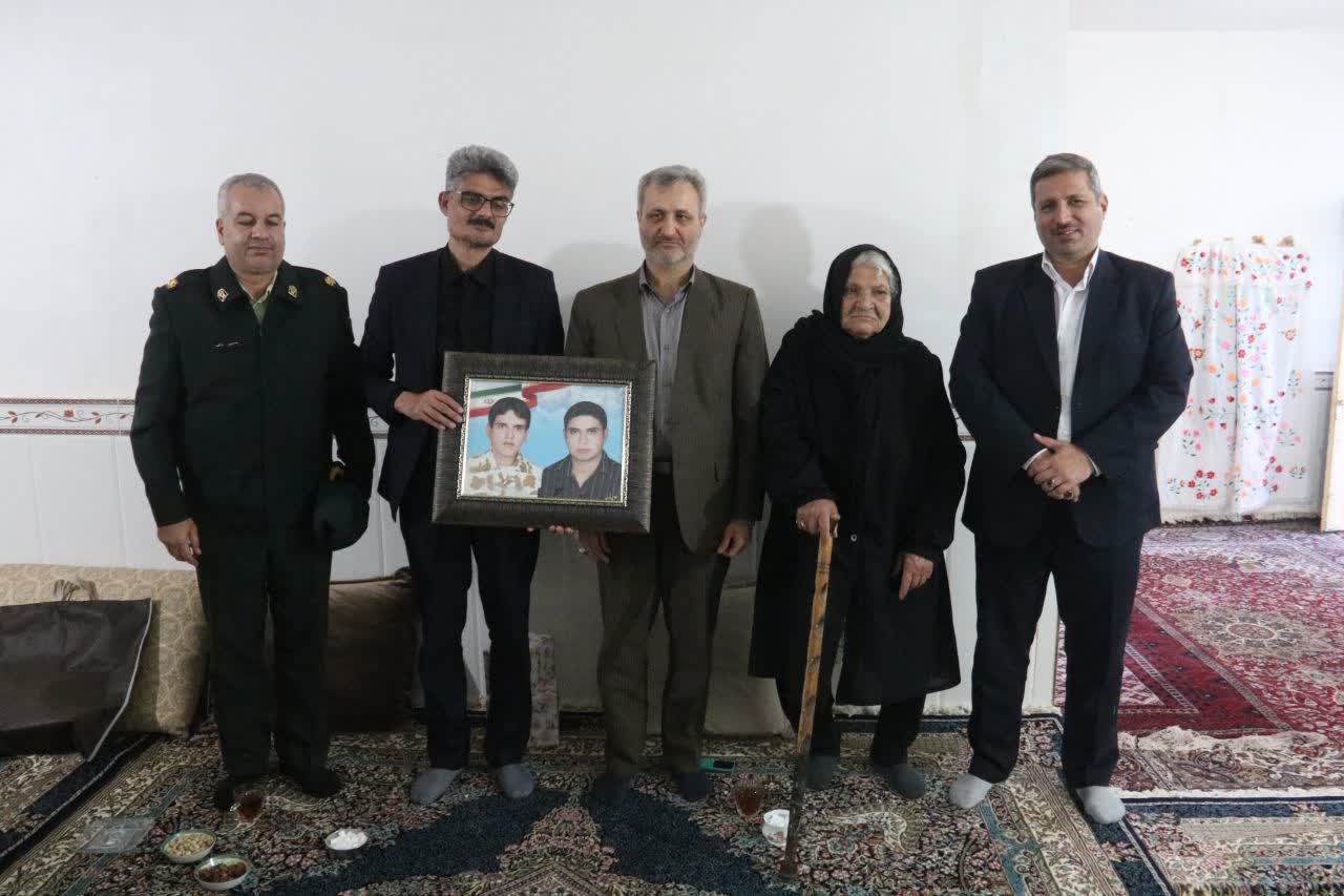 برگزار شد | دیدار با خانواده معظم شهید سعید فسنقری در سبزوار