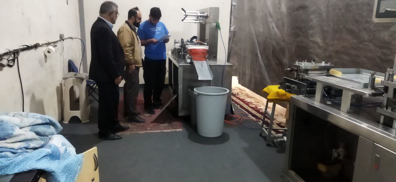 انهدام کارگاه غیرمجاز تولید شربت متادون در شهریار