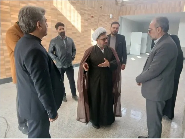 بازدید معاون استاندار قم از مرکز نگهداری، درمان و کاهش آسیب‌های اجتماعی