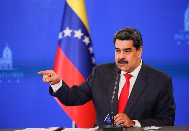 مادورو: حدود ۴۰ هواپیمای قاچاقچیان مواد مخدر را منهدم کردیم