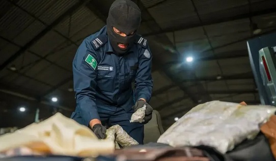 شکست عملیات قاچاق ۳۶۸ هزار قرص مخدر به عربستان