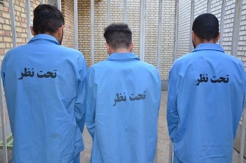 دستگیری توزیع کنندگان مواد مخدر صنعتی در اراک