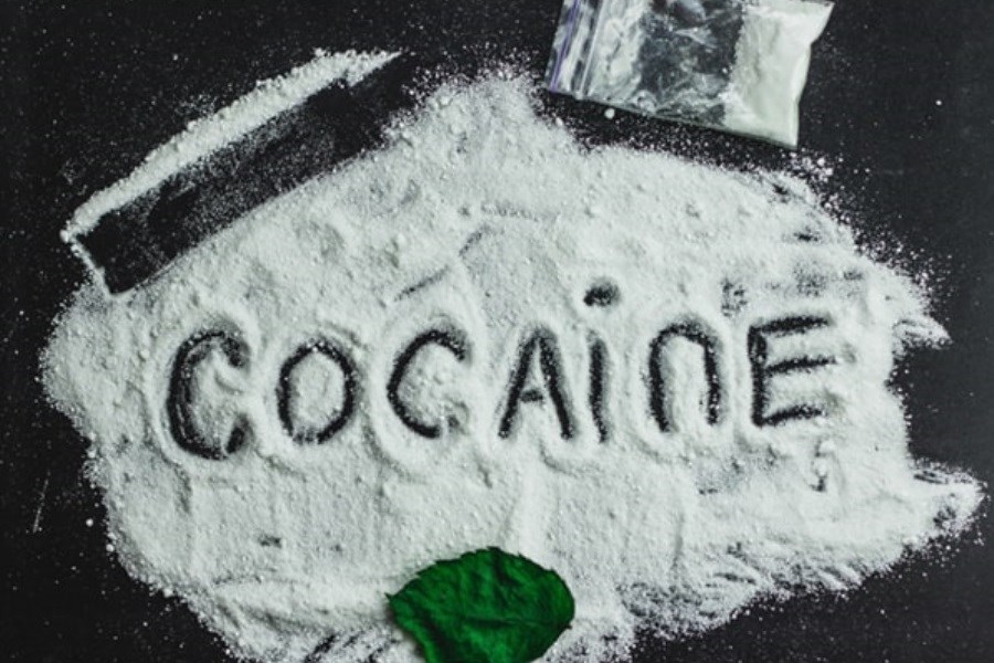 کشف یک کیلو کوکائین از شکم مسافری در فرودگاه امام‌خمینی(ره)