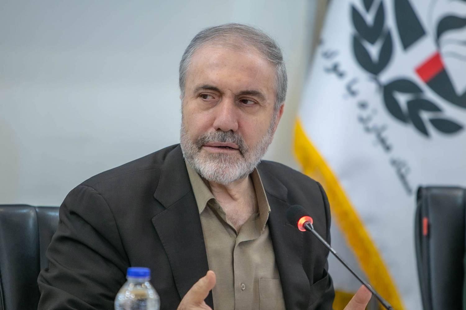 تصویب کشت کنترل‌شده گیاه «شقایق الیفرا» در جلسه ۱۵۱ ستاد مبارزه با موادمخدر