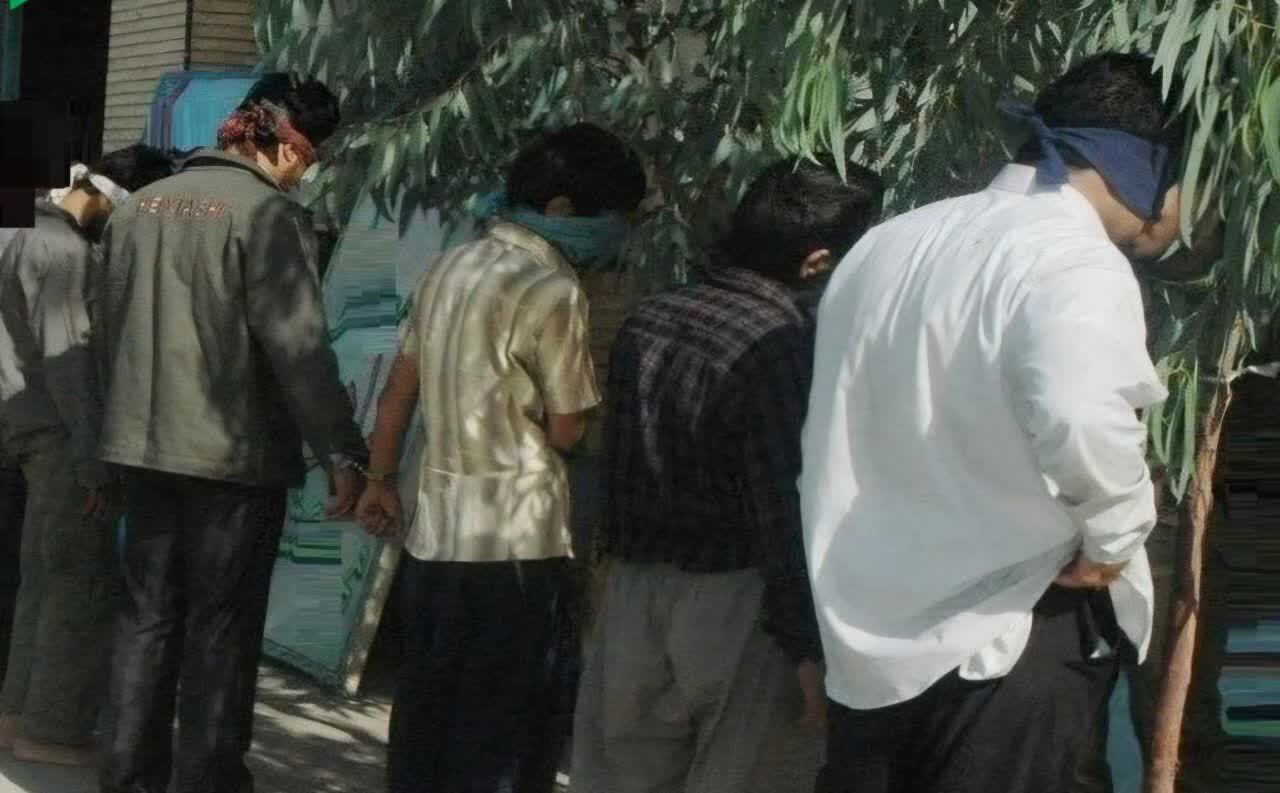 پاک‌سازی ۵۰ مکان توزیع مواد مخدر در سیرجان