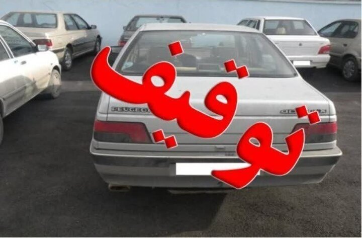 توقیف یک خودرو سواری و یک کامیون حامل مواد مخدر در نایین