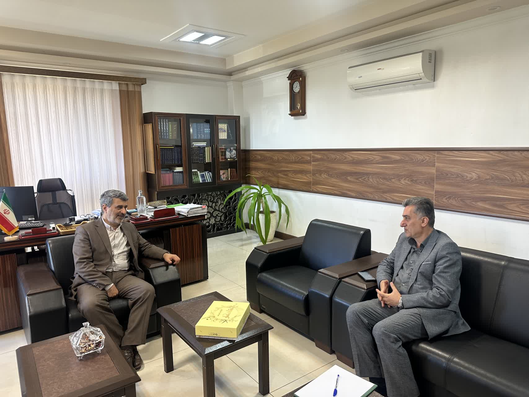 دیدار سرپرست شورای هماهنگی مبارزه با موادمخدر با رئیس کل دادگستری استان گیلان