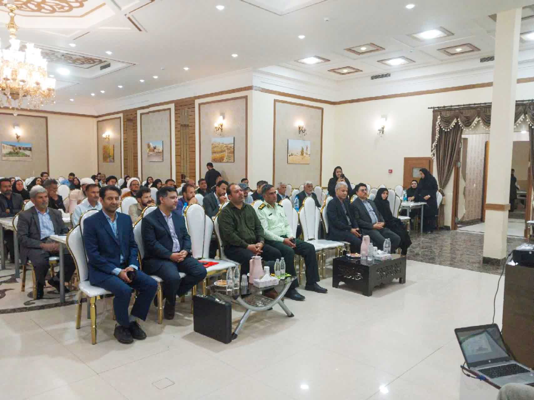 دوره آموزشی توانمندسازی شبکه گروههای مرجع روستایی برای پیشگیری از اعتیاد شهرستان تربت حیدریه