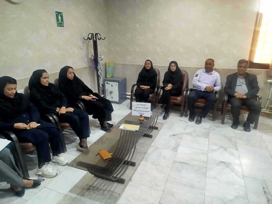 برگزاری نشست برنامه‌ریزی هفته جهانی مبارزه با مواد مخدر با حضور رئیس اداره بهزیستی