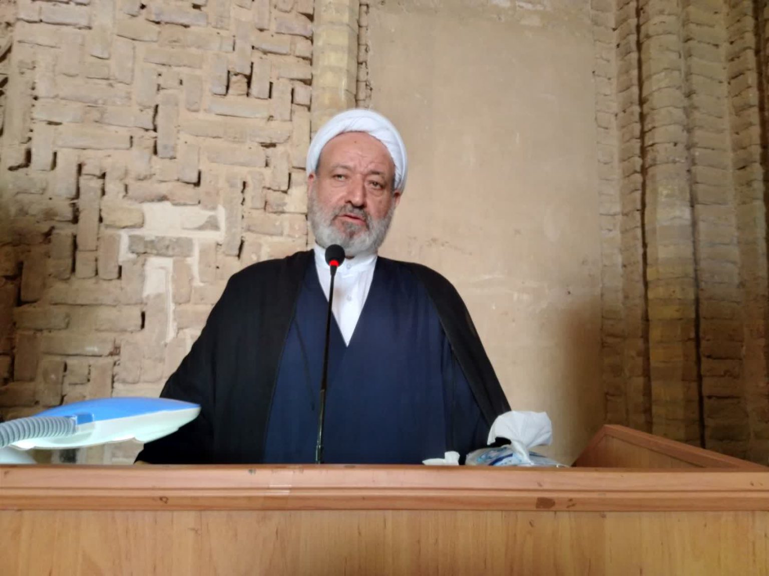 امام جمعه اردستان: مقابله با مواد مخدر نیازمند جدیت بیشتر است