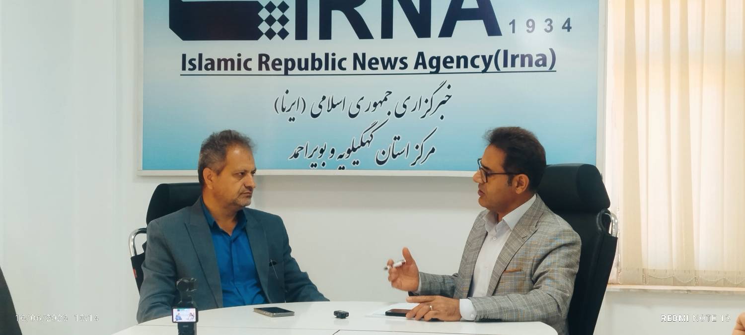 رسانهها نقش مهمی در فرهنگ سازی جامعه ایفا می کنند