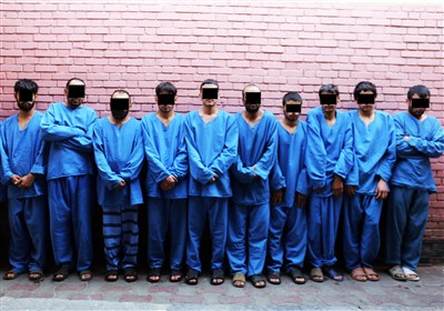 کشف بیش از ۱۰ کیلوگرم مواد مخدر و دستگیری ۷۴ خرده‌فروش در طرح آرامش پلیس 