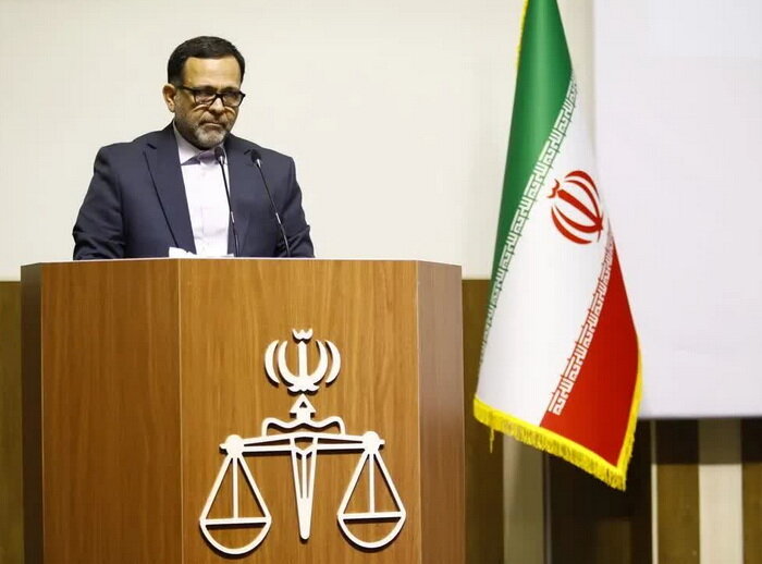 مبارزه با مواد مخدر نیازمند همراهی همه دستگاهها و خانوادههاست