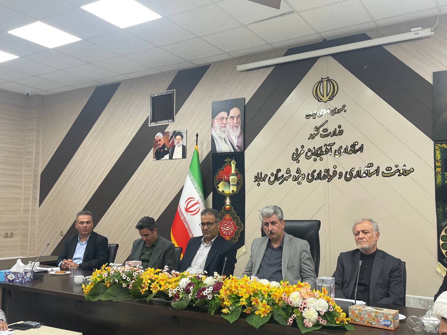 انتقال معتادان متجاهر مهاباد به ارومیه