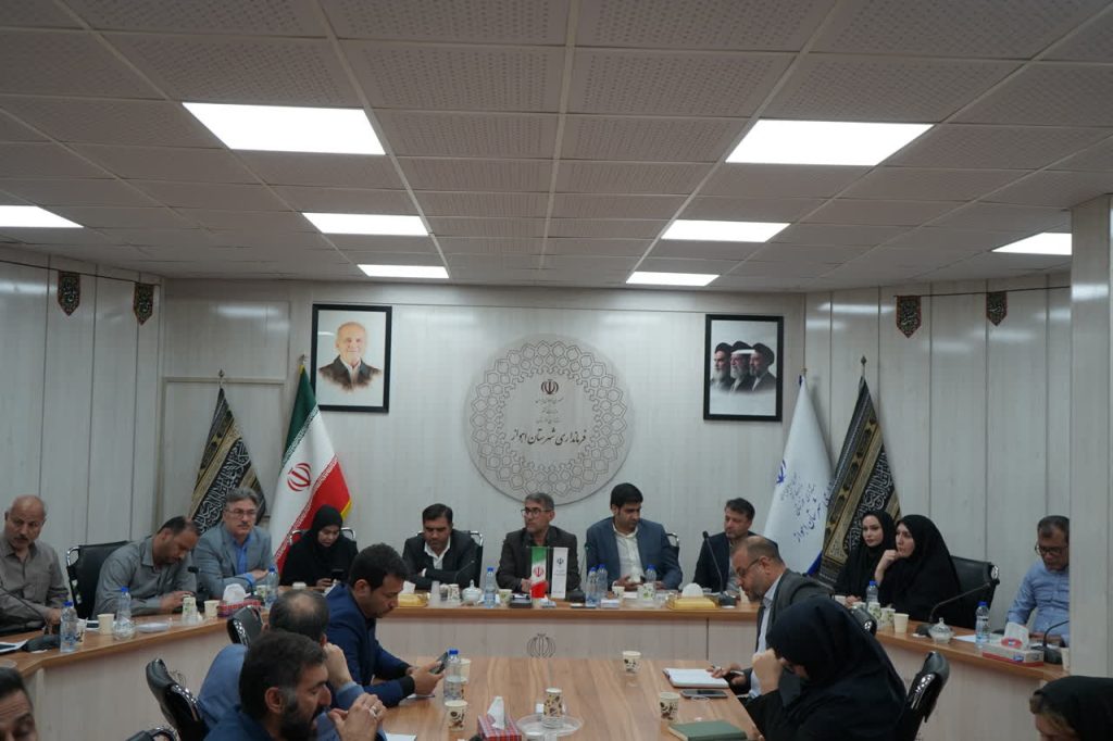 نشست کمیتههای ششگانه ستاد مبارزه با مواد مخدر خوزستان با معاون فرماندار اهواز/ تأکید بر همافزایی در پیشگیری و کاهش آسیبهای اجتماعی