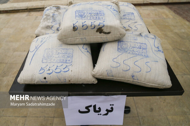 کشف ۳۷ کیلو و ۸۰۰ گرم تریاک در ملارد