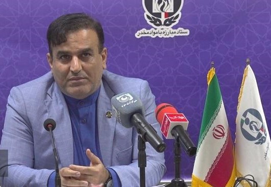 فشار همسالان، عاملی اثرگذار در آغاز اعتیاد دانش آموزان