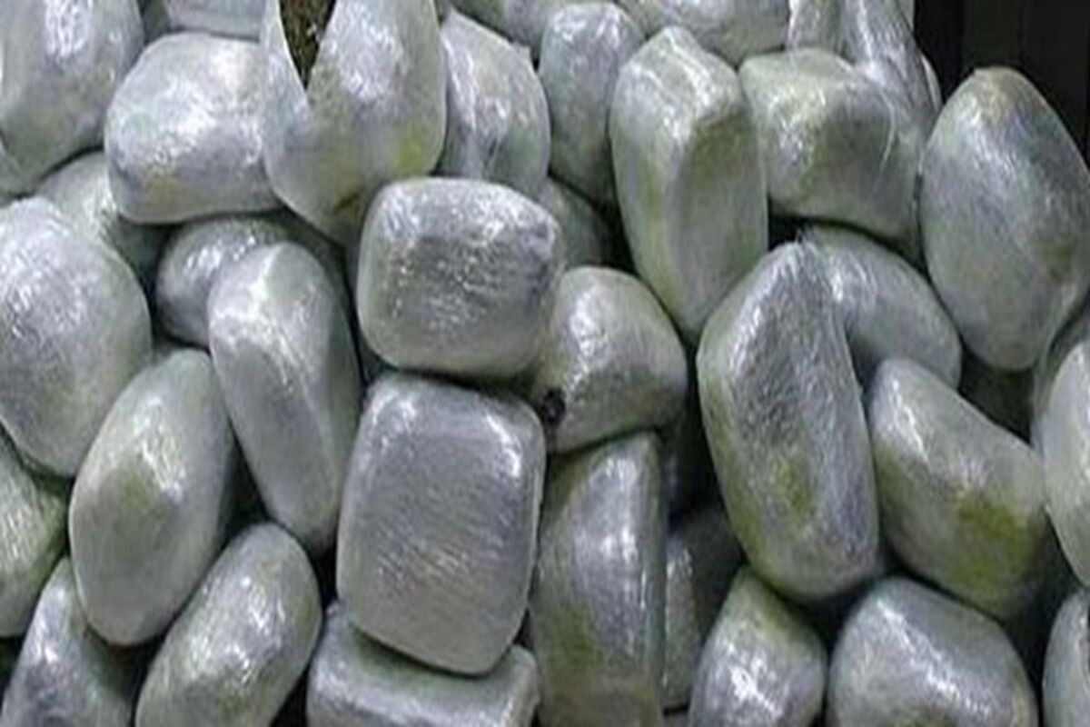 کشف بیش از ۳۳ کیلوگرم انواع مواد مخدر در اندیمشک