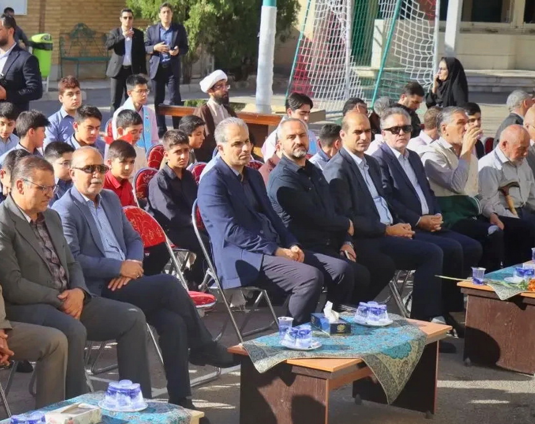 زنگ یاریگری هم‌زمان با بازگشایی مدارس استان سمنان به صدا در آمد
